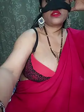 Hot-BHABHI696 online show from April 8, 2026, 9:22 am