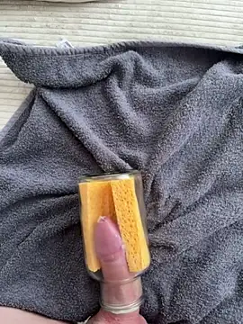 Iconnue online show from April 3, 2026, 6:53 am