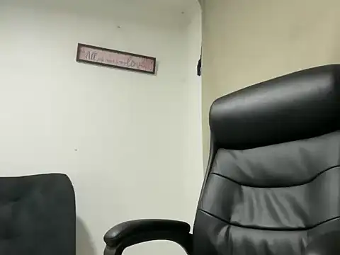 enyel 100 online show from February 7, 2026, 11:24 pm