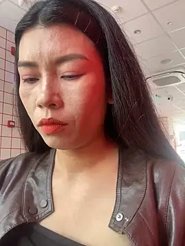 Snapshot of Miss_me29 chatting on February 6, 2026, 3:57 am Miss me29 online show from February 6, 2026, 3:57 am