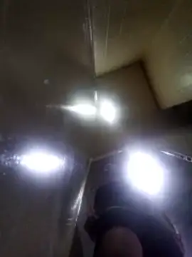 Coxxxxxx31 online show from January 7, 2026, 12:04 am