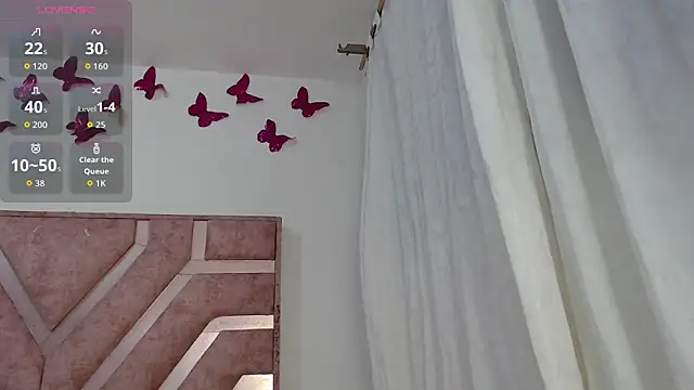 Roxy Fox- online show from February 25, 2026, 4:23 am