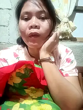 Snapshot of Hannah_4u chatting on February 28, 2026, 4:39 pm Hannah 4u online show from February 28, 2026, 4:39 pm