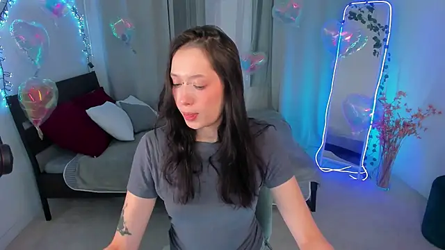 Snapshot of Rey_Soruy chatting on February 20, 2026, 10:28 am Rey Soruy online show from February 20, 2026, 10:28 am