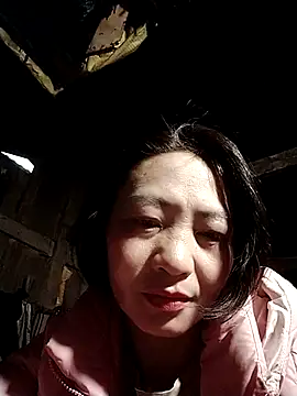 Snapshot of Some-03 chatting on January 10, 2026, 11:44 pm Some-03 online show from January 10, 2026, 11:44 pm