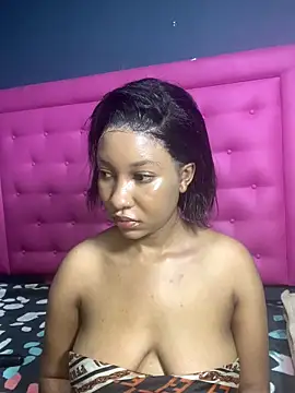 Snapshot of Creamy_bitchxxx chatting on February 2, 2026, 8:30 pm Creamy bitchxxx online show from February 2, 2026, 8:30 pm