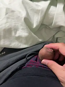 atusi0910 online show from March 22, 2026, 10:06 am