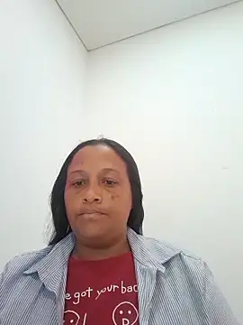 MARIA  PUSSY online show from January 5, 2026, 6:11 pm