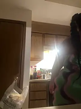 theesweetheart online show from February 4, 2026, 1:33 am