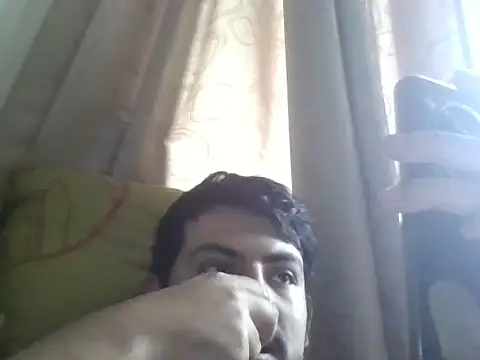 Mateotubbe online show from May 14, 2026, 9:45 pm