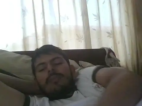 Mateotubbe online show from April 5, 2026, 7:53 pm