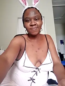 princess-boobz online show from April 12, 2026, 11:35 am