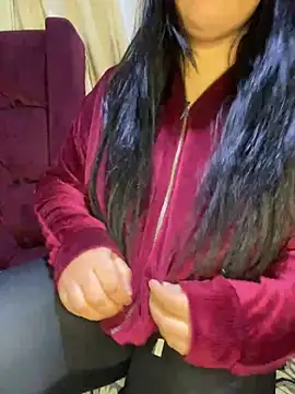 Lina Velvet  online show from March 8, 2026, 12:38 am