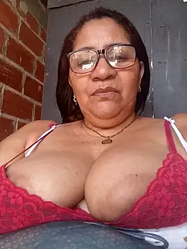Sammylatinaxxx online show from March 26, 2026, 3:54 pm