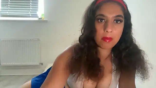 fayfay21xh online show from June 14, 2026, 4:30 pm