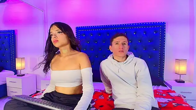 Snapshot of Vero_and_stive chatting on February 27, 2026, 7:24 pm Vero and stive online show from February 27, 2026, 7:24 pm