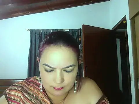 Roja tentacion online show from June 1, 2026, 1:17 am