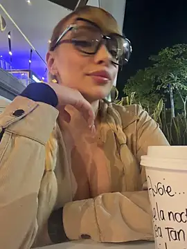 Snapshot of Ginevrafedez chatting on February 12, 2026, 2:11 am Ginevrafedez online show from February 12, 2026, 2:11 am