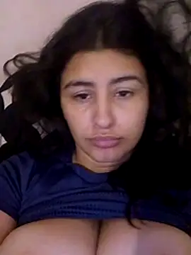 Tiffany06 online show from March 12, 2026, 12:09 pm