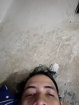 paladito01 online show from March 31, 2026, 9:06 pm