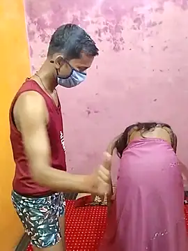 Sexy pari01 online show from June 19, 2026, 4:40 am