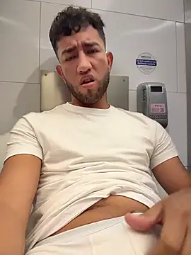 liam bronw online show from April 7, 2026, 6:54 pm