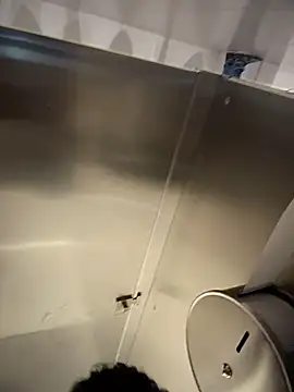 liam bronw online show from April 8, 2026, 6:09 pm