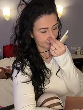 IRISWHITE17 online show from April 18, 2026, 1:30 am