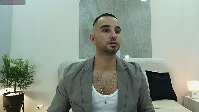 Snapshot of lorenzo_walker_1 chatting on June 5, 2026, 5:40 pm lorenzo walker 1 online show from June 5, 2026, 5:40 pm