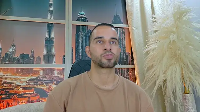 lorenzo walker 1 online show from May 27, 2026, 5:42 pm