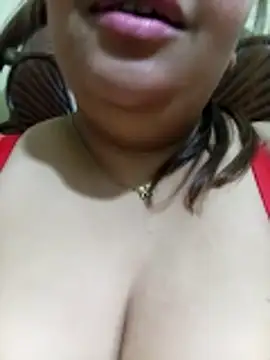 Snapshot of shahd0019 chatting on March 15, 2026, 12:39 am shahd0019 online show from March 15, 2026, 12:39 am