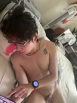 Puzzuma3 online show from April 13, 2026, 6:17 am