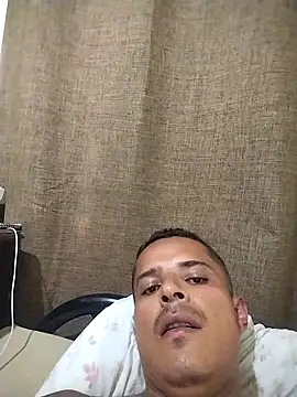 Snapshot of Gracho_25 chatting on February 3, 2026, 7:08 pm Gracho 25 online show from February 3, 2026, 7:08 pm