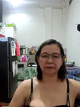 Snapshot of Olivia_74 chatting on January 18, 2026, 2:09 pm Olivia 74 online show from January 18, 2026, 2:09 pm