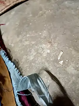 Hot hiuj online show from April 22, 2026, 8:59 pm