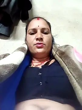 Snapshot of Hot_hiuj chatting on February 6, 2026, 8:16 pm Hot hiuj online show from February 6, 2026, 8:16 pm