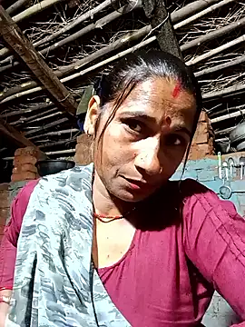 Hot bhi38 online show from June 19, 2026, 8:03 pm