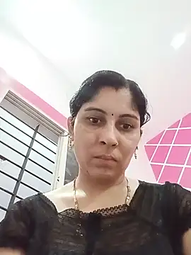 Hot ree85 online show from June 11, 2026, 4:31 am