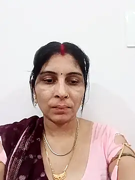 Snapshot of Hot_ree85 chatting on April 20, 2026, 3:13 pm Hot ree85 online show from April 20, 2026, 3:13 pm