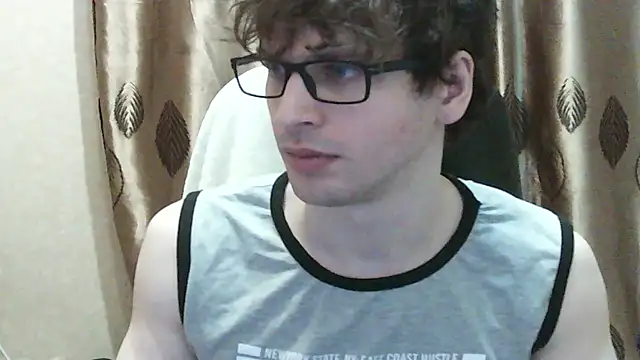 Snapshot of ShyDarko chatting on January 8, 2026, 11:38 am ShyDarko online show from January 8, 2026, 11:38 am