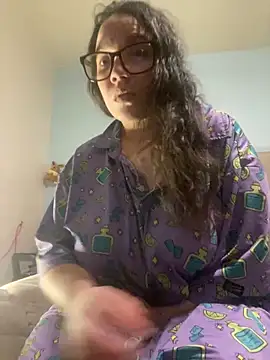 Snapshot of bellakay19 chatting on February 15, 2026, 4:02 am bellakay19 online show from February 15, 2026, 4:02 am