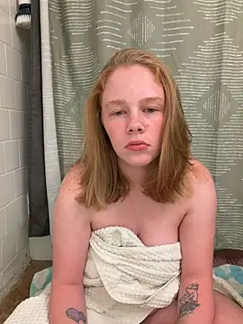 gingerslutt online show from June 20, 2026, 1:54 am