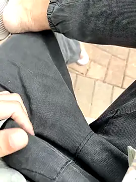 Snapshot of lvjinshun147 chatting on February 9, 2026, 4:54 am lvjinshun147 online show from February 9, 2026, 4:54 am