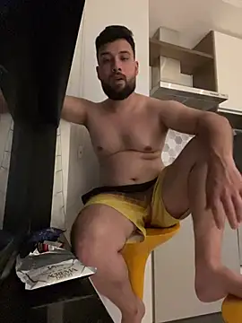 NinoEstouranel online show from January 15, 2026, 3:21 am