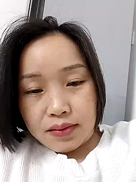 Snapshot of __BingBing__ chatting on February 14, 2026, 1:44 pm BingBing online show from February 14, 2026, 1:44 pm