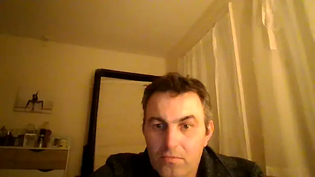 Hakfin666 online show from April 20, 2026, 7:37 pm