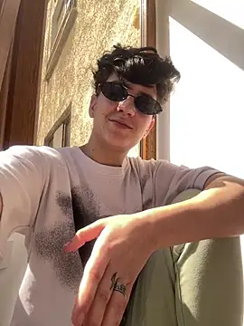 ravenryx online show from April 7, 2026, 12:07 pm