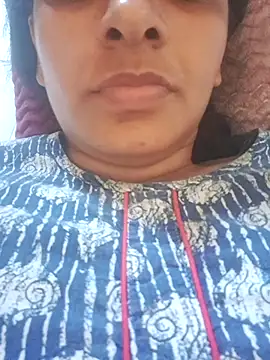 MILFybar online show from April 1, 2026, 11:33 am