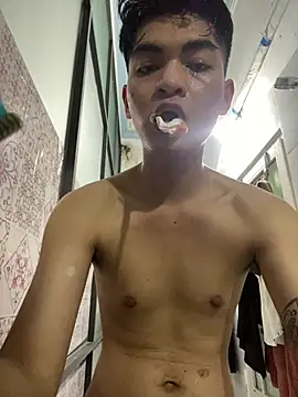 Snapshot of Kayven2003 chatting on February 11, 2026, 12:38 pm Kayven2003 online show from February 11, 2026, 12:38 pm