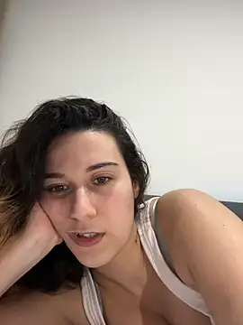 Snapshot of joanaguerreiru chatting on March 20, 2026, 11:17 pm joanaguerreiru online show from March 20, 2026, 11:17 pm